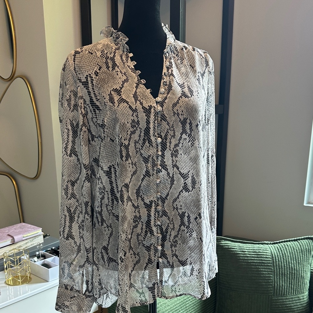 Express Sheer Snake-Print Blouse in Cream and Black